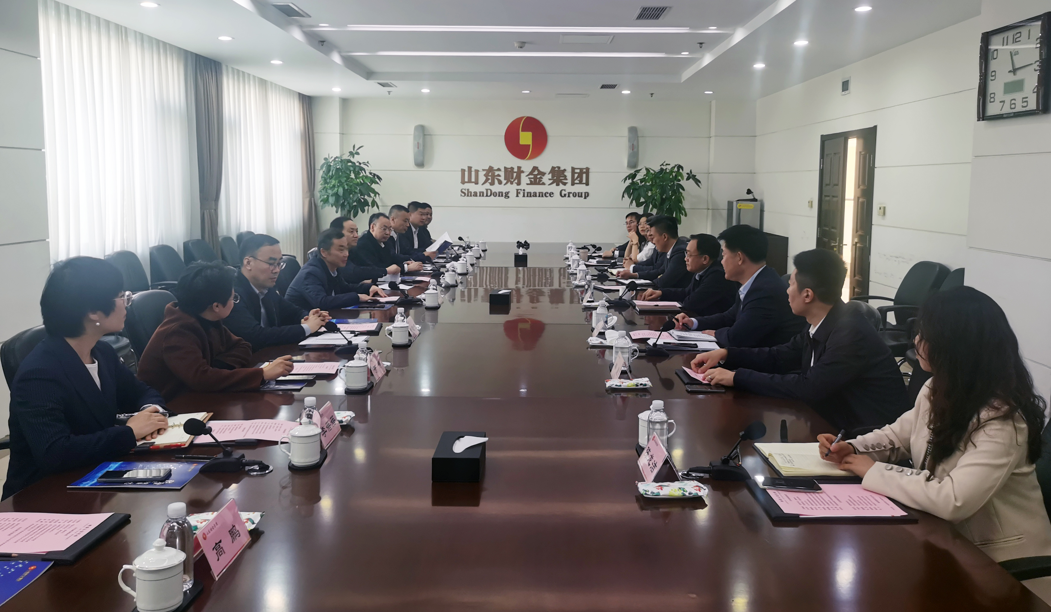 ÓëÊ¡²Æ½ð¼¯ÍŽ»Á÷×ù̸ ÓëÊ¡²Æ½ð¼¯ÍŽ»Á÷×ù̸